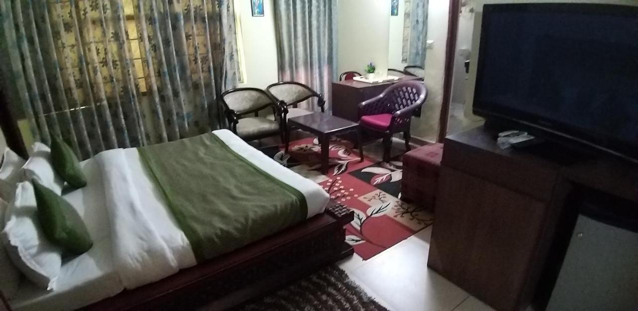 Hotel Home Stay Dwarka เดลี ภายนอก รูปภาพ