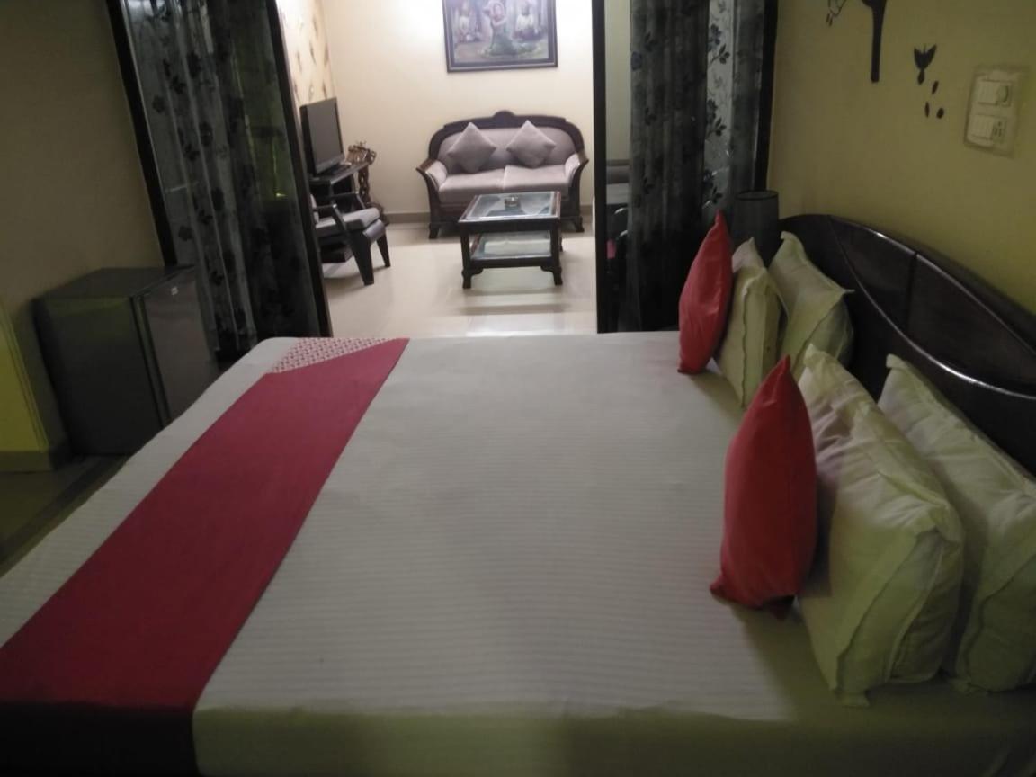 Hotel Home Stay Dwarka เดลี ภายนอก รูปภาพ